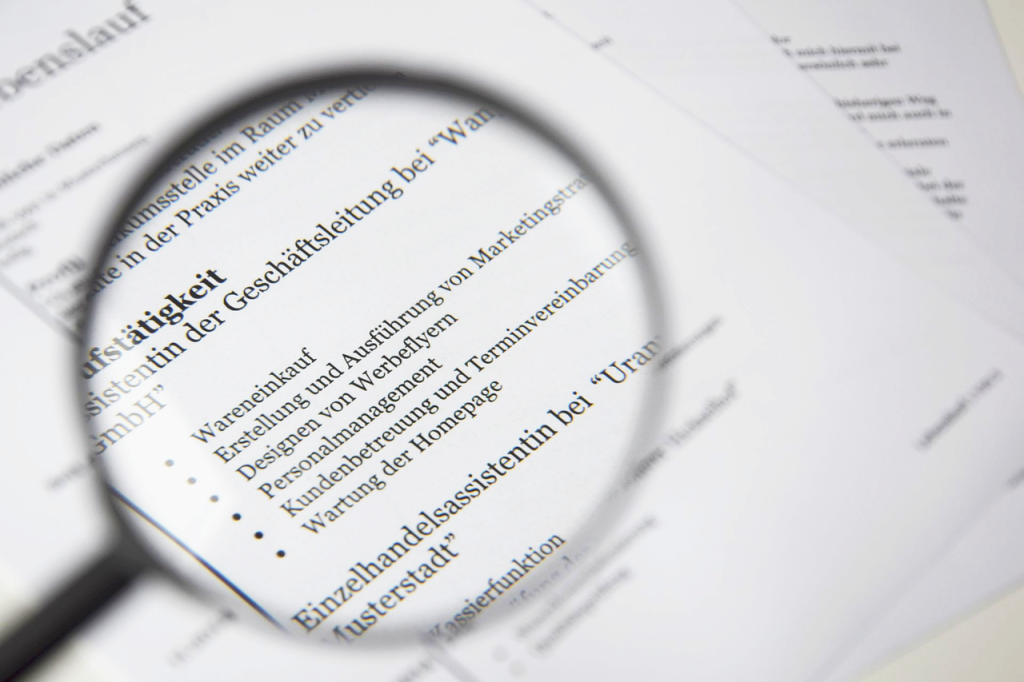 Cara Membuat CV Menarik dan Profesional agar Cepat Dapat Panggilan Interview